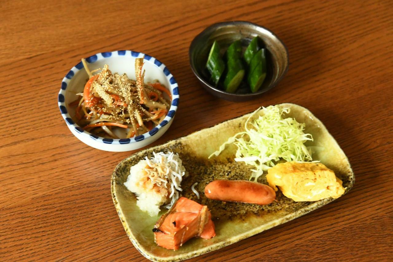 お一人様大歓迎乳幼児不可12歳から可丸ごと貸切りではない部屋の素泊まり静かな方無料wifi Irumagawa Exterior photo